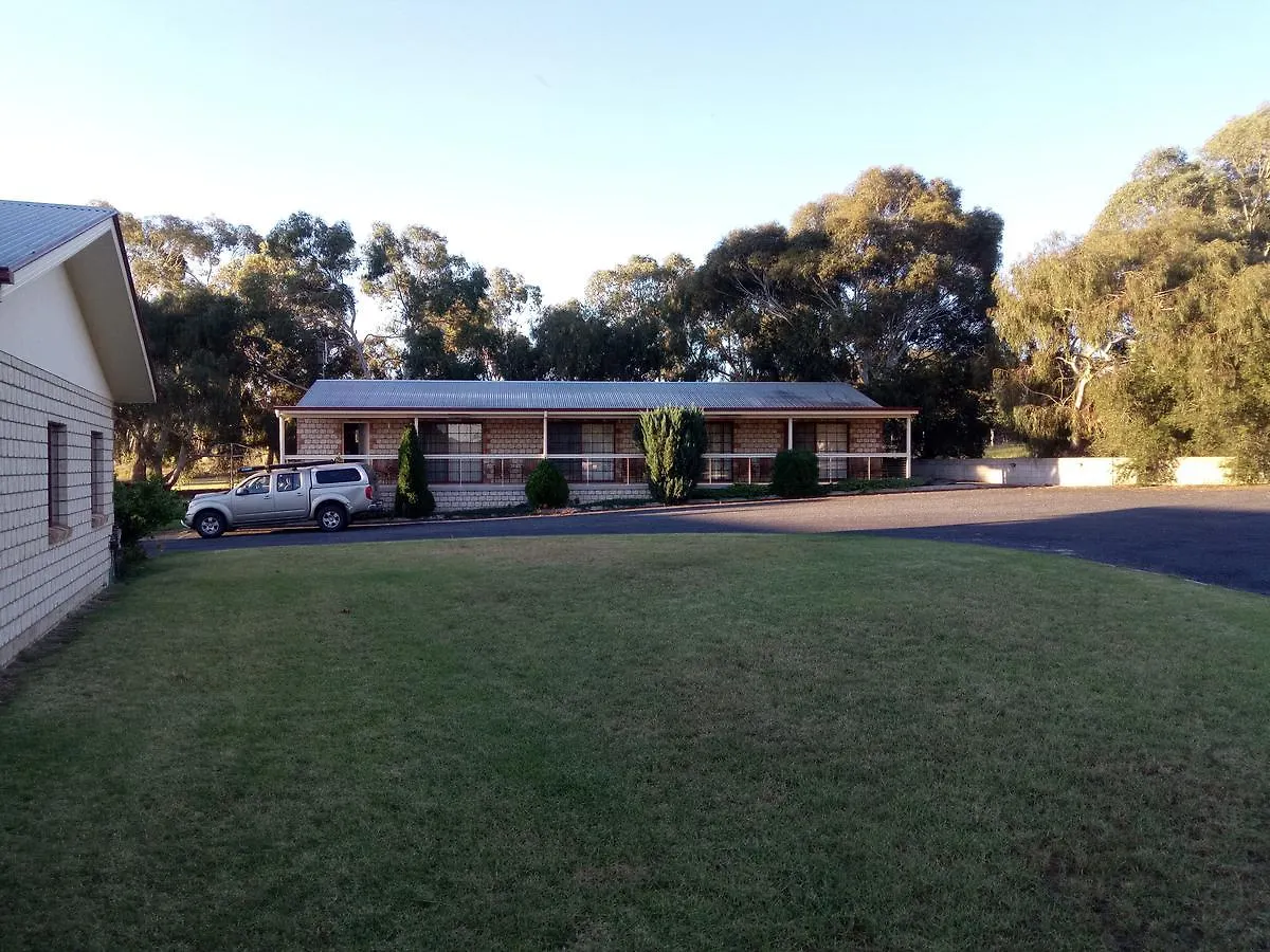 Ballandean Tavern Motel